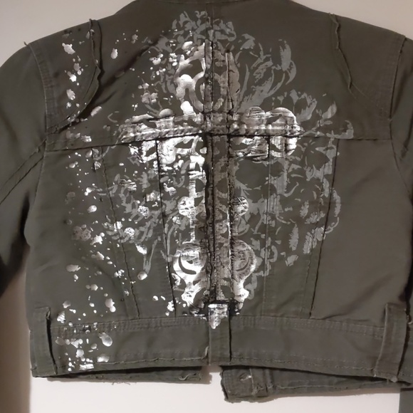 BB Dakota Distressed Moto Crop Jacket - Picture 7 of 8